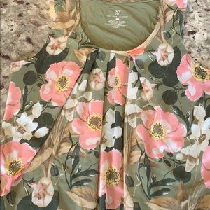Large NY&C Floral Sleeveless Top